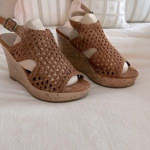 Mudd Peep toe Summer Sandal